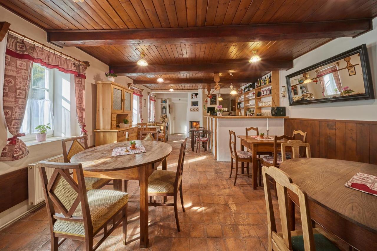 POD SVATOU ANNOU - penzion a kavárna Horní Maršov Exterior foto
